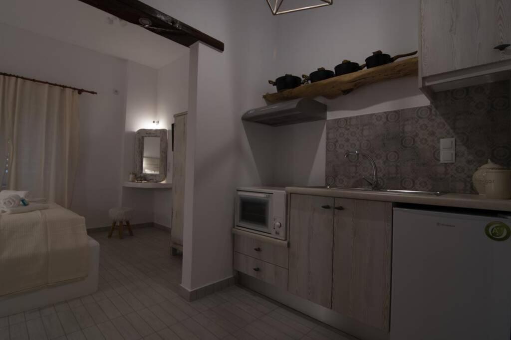 Nemesis Paleochora Appartement Chania  Buitenkant foto