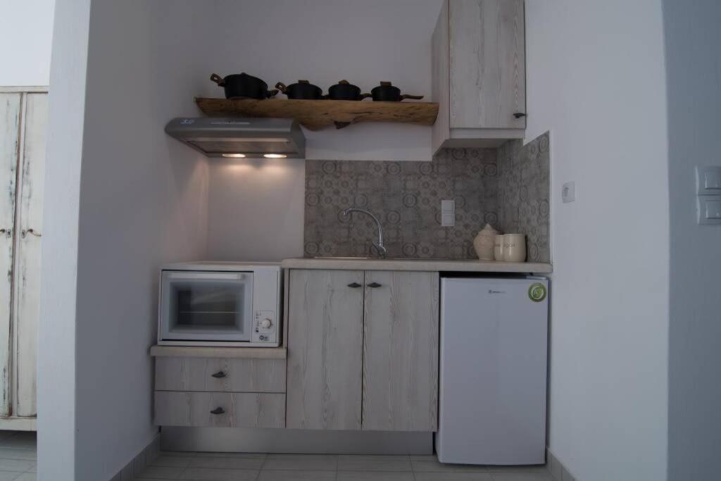 Nemesis Paleochora Appartement Chania  Buitenkant foto