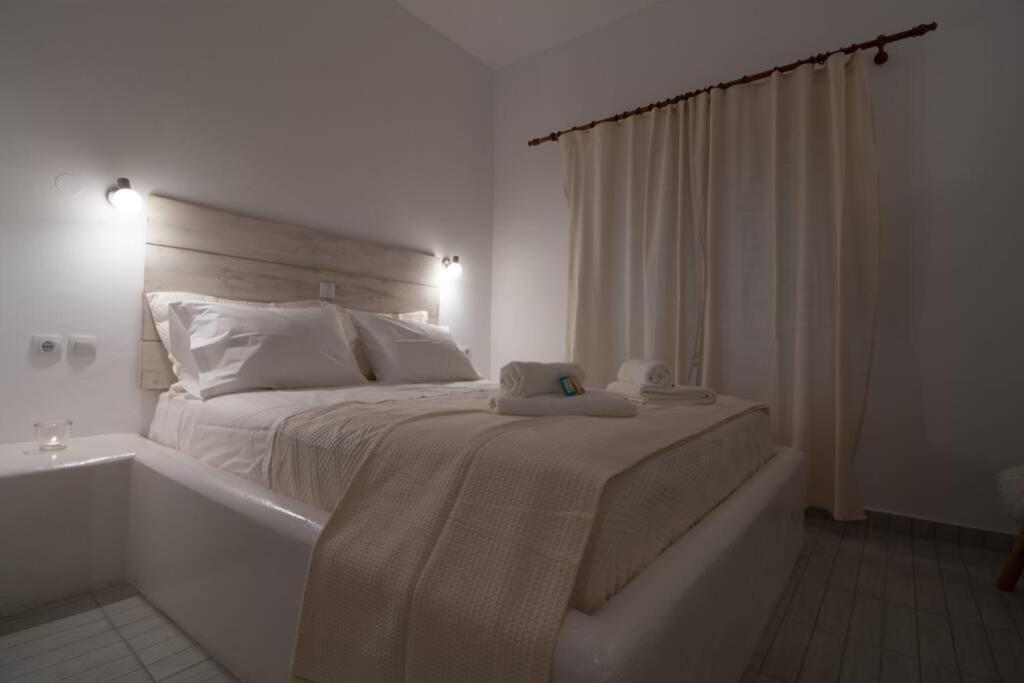 Nemesis Paleochora Appartement Chania  Buitenkant foto